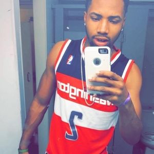 Meet your Posher, Diallo